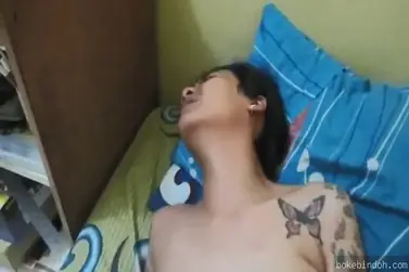 ABG Kacamata Tato Ngewe Cewenya Napsu Gila