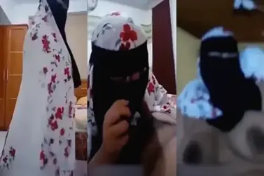 Bokep Jilbab Digoyang Penuh Tenaga Sampai Menjerit