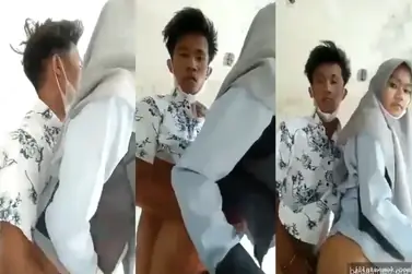 Jilbab SMA Dientot Pacar Tempat Sepi Pinggir Sungai