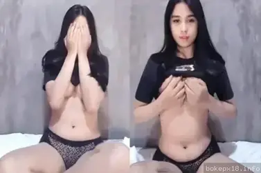 Pamer Bodi Bohay Lewat Panggilan Video Malam Hari